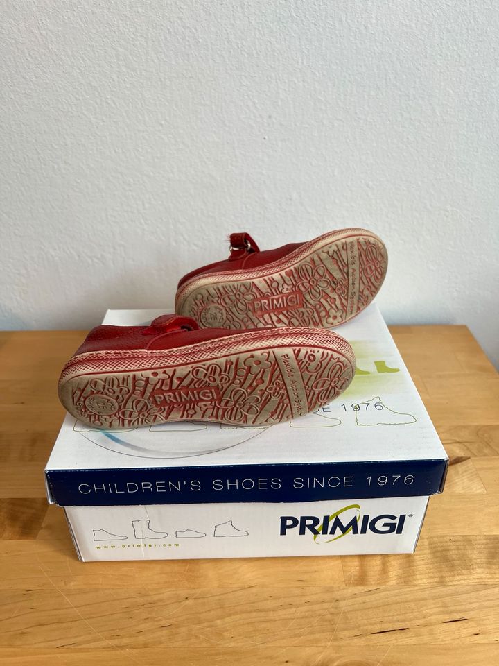 Leder Ballerinas von Primigi, rot, Gr. 25 in München