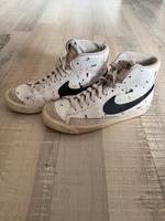 Nike Blade Farbspritzer selten !!! Niedersachsen - Wendeburg Vorschau