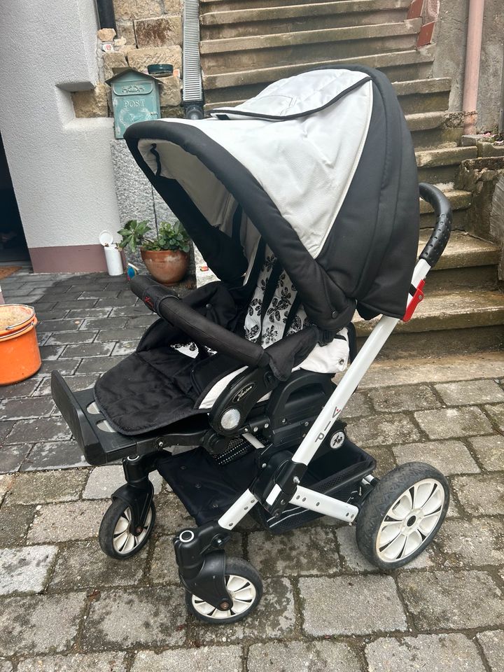 Hartan VIP Kinderwagen - Babyschale - viel Zubehör in Bietigheim-Bissingen