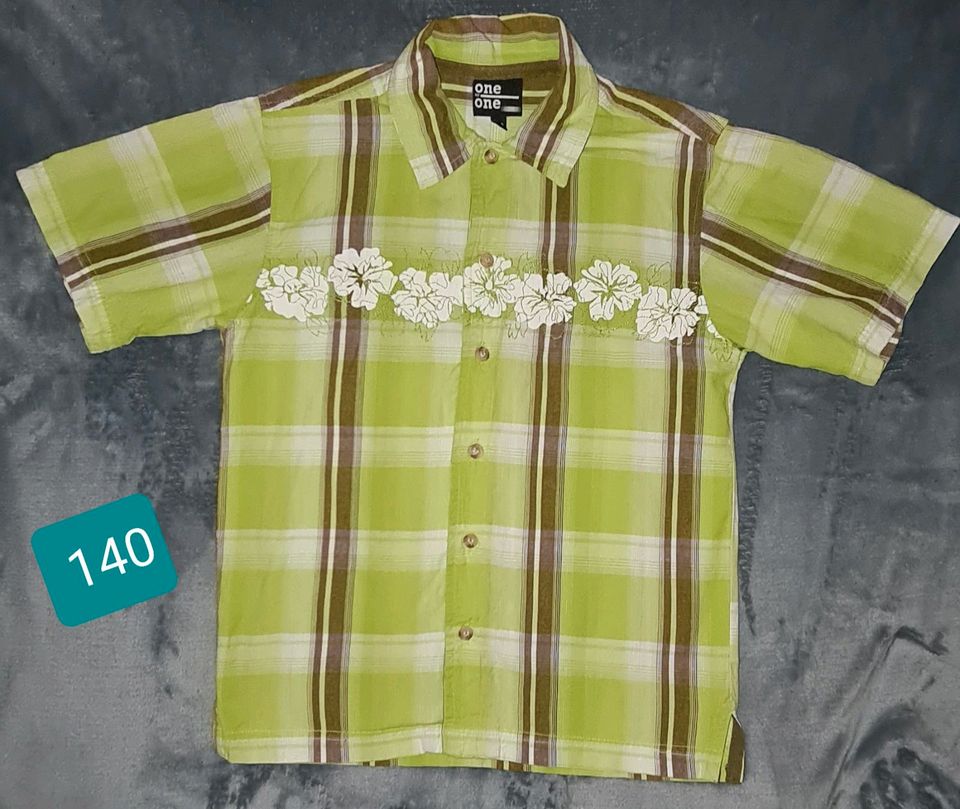 Jungen Hemd / Shirt Gr. 140 in Spelle