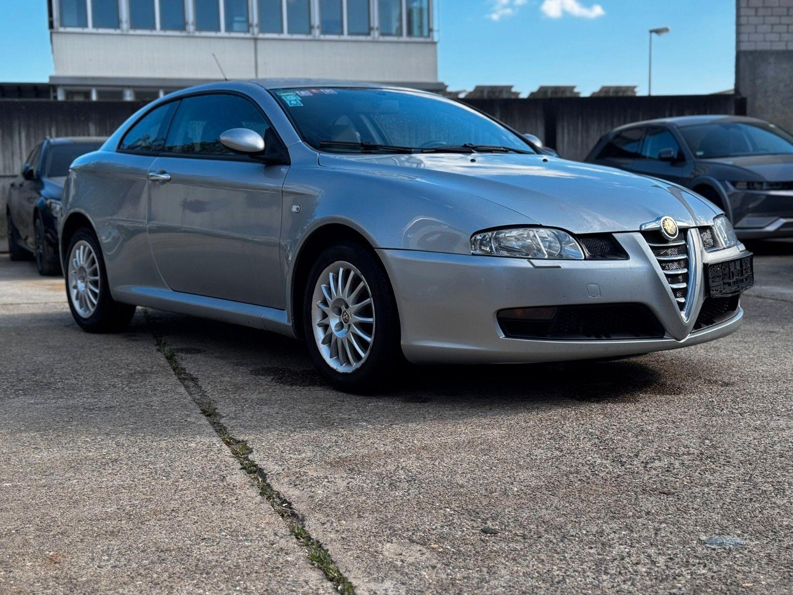 Abbildung des Autos Alfa Romeo GT 2.0 JTS Pr…