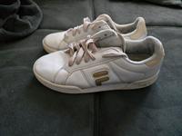 Sneaker Schuhe Fila Gr.37 Nordrhein-Westfalen - Gelsenkirchen Vorschau