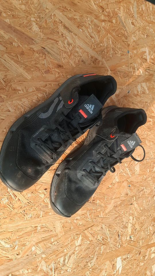 Adidas/ Five Ten Trailcross Schuhe in Nienstädt