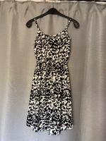 Schwarz/weißes Kleid mit verstellbaren Trägern Niedersachsen - Bodenfelde Vorschau