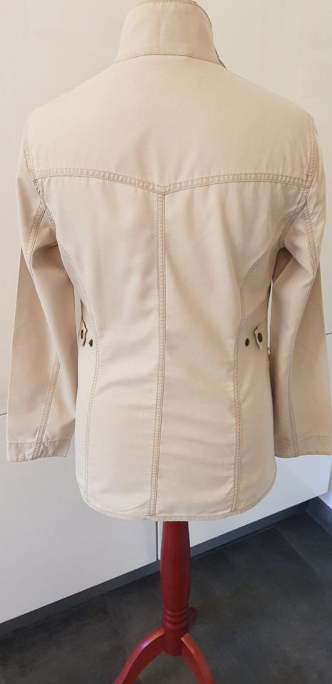 Barbour Jacke beige Baumwolle 36 Stehkragen in Essen