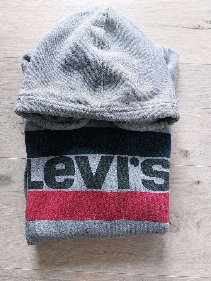 Levi's Hoddie Kapuzenpullover  gr. S in Bergisch Gladbach