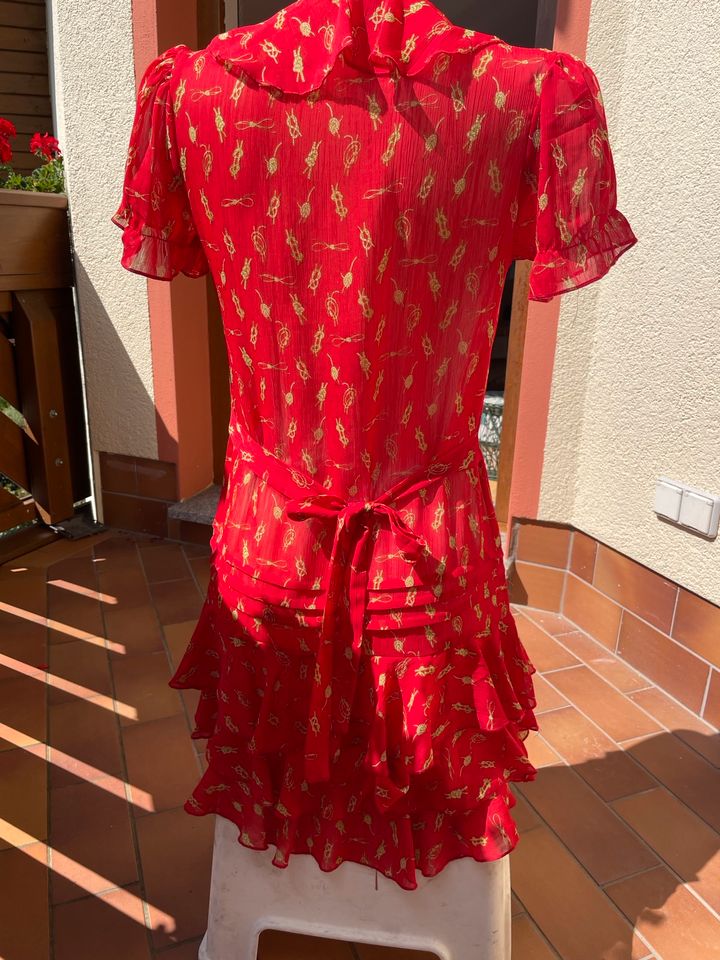 Sehr schönes Sommerkleid Gr. M rot in Geyer