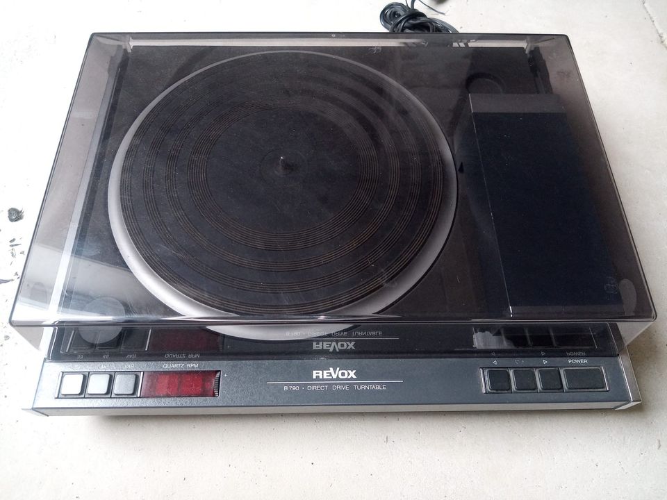 REVOX B 790 Direct Drive Turntable Plattenspieler in Frankfurt am Main