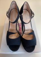 Sehr schöne High Heels West - Schwanheim Vorschau