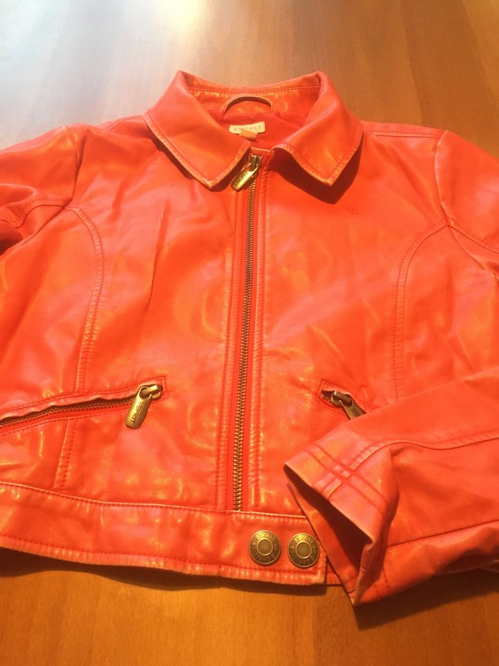 Esprit Leder Imitat Jacke in rot, Kurzform, Größe 152/158 in Friesoythe