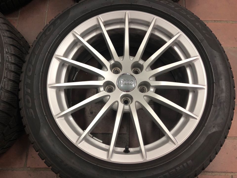 Orig Audi A5 8W Felgen 17 Zoll Winterreifen 225 50 17 Pirelli in Leimen