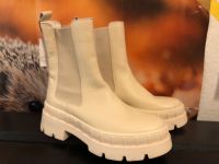 Stiefeletten weiß beige NEU Gr. 37 Hannover - Kirchrode-Bemerode-Wülferode Vorschau