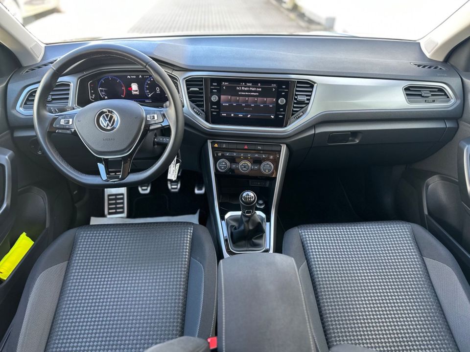 Volkswagen T-Roc Style *Virtual Cokpit , Kamera * in Marburg