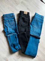 3 Stück Jeans Slim Fit Guess Tommy Hilfiger gr. 140 Wie Neu Bayern - Schwabach Vorschau