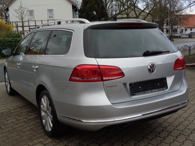 Volkswagen Passat Variant 2,0 TDI ''Highline'' SHZ/GRA /Nav in Wolfsburg