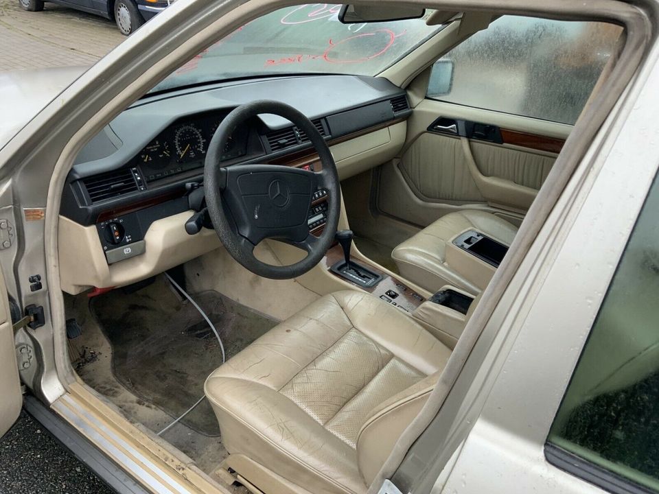 Mercedes Benz W124 E320,Alle Ersatzteile ab1€,Farbe:702 rauchsilb in Havixbeck