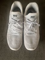 Turnschuhe Nike grau Stuttgart - Bad Cannstatt Vorschau