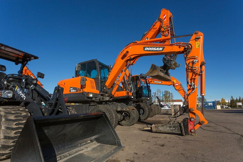 Minibagger mieten - Baumaschinenverleih und Verkauf Bagger in Leipzig