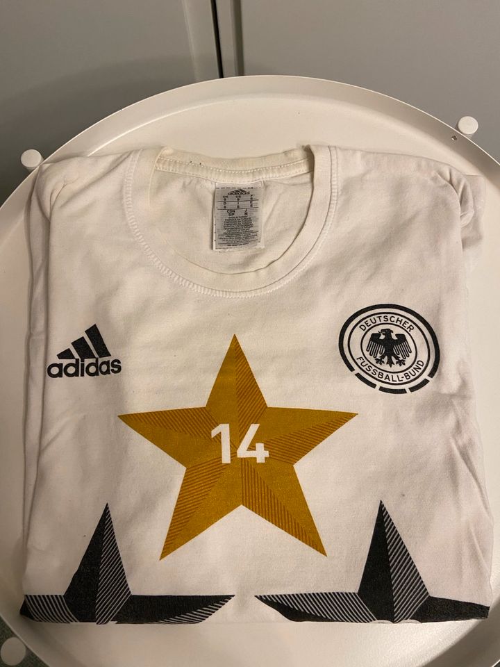 T-Shirt für Herren von Adidas Größe S Deutschland WM Brasilien in Dresden