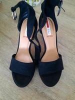S. Oliver High Heels Velours Damen EU 38 Niedersachsen - Langenhagen Vorschau