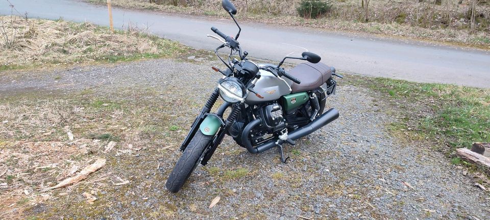 Moto Guzzi V7 Stone Centenario + 1 Jahr Garantie in Habichtswald