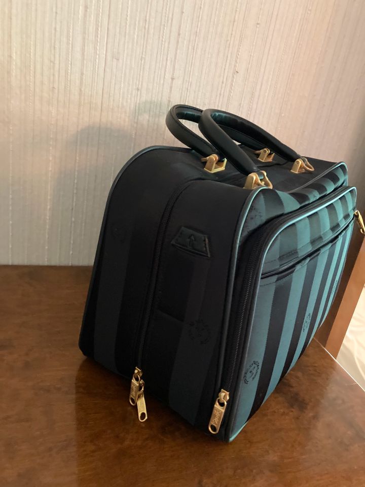 Stratic Koffer Handgepäck Tasche schwarz in Niedersachsen - Melle | eBay  Kleinanzeigen ist jetzt Kleinanzeigen