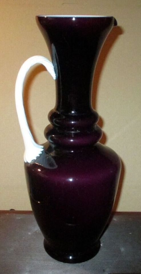 schöne Krug, Glaskrug, Violett-Weiß,Höhe-32 cm, Handarbeit in Lünen
