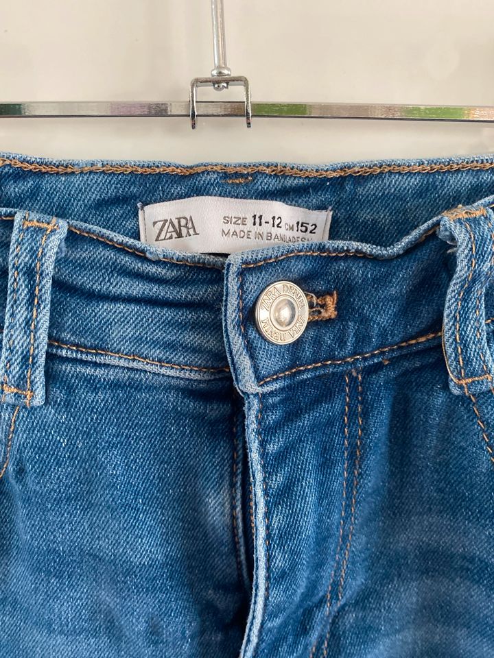 Zara Jeans destroyed Skinny fit Größe 152 in Goch