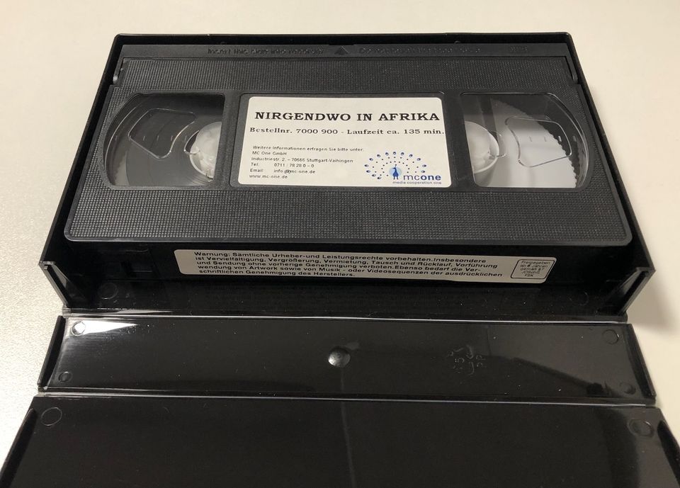 VHS Nirgendwo in Afrika in Ottobrunn