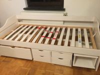 weißes Kinderbett / Jugendbett mit viel Stauraum 90x200 cm Nordrhein-Westfalen - Finnentrop Vorschau