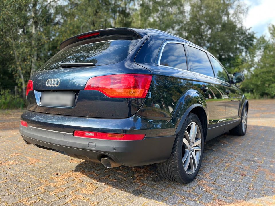 AUDI Q7 LEDER KAMERA AHK in Soltau