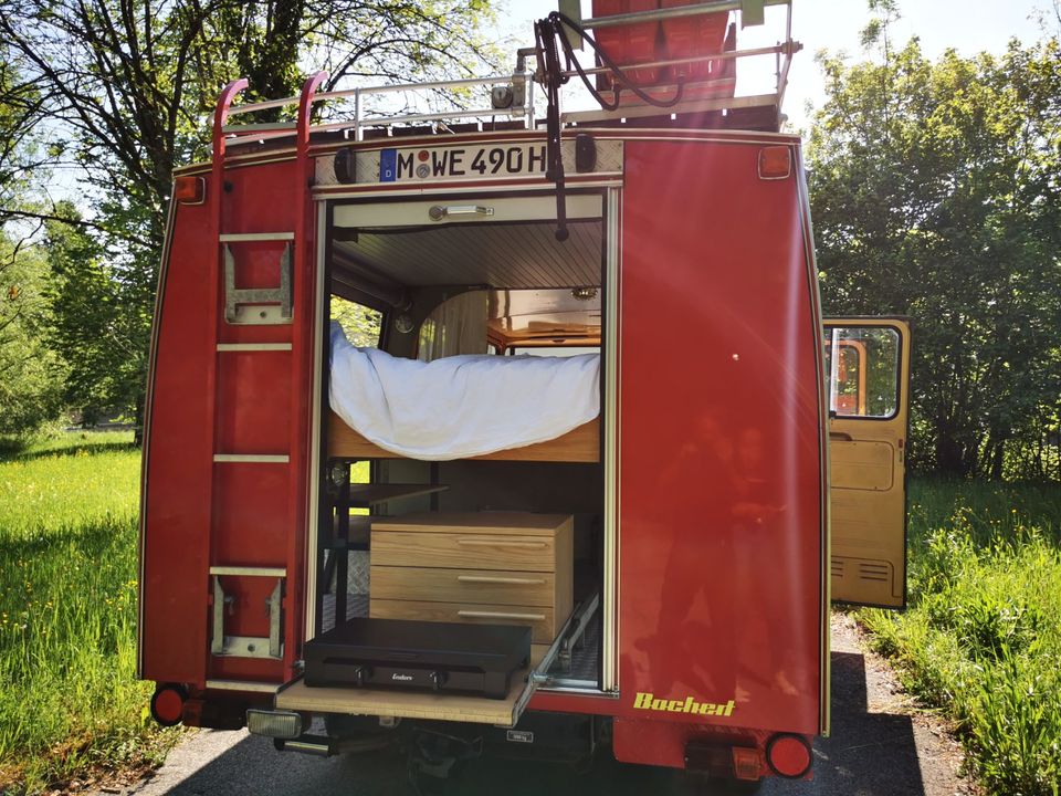 Mercedes Wohnmobil Feuerwehr Van Düdo 409 Bulli Oldtimer in München