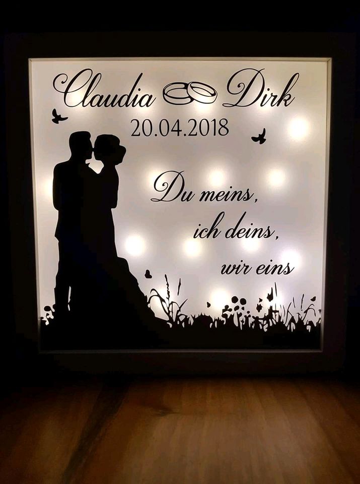 Beleuchteter Bilderrahmen, Leuchtrahmen Hochzeit, personalisiert in Oberhausen