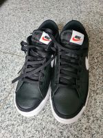 Nike Sneaker 42,5 Schwarz Unisex Essen - Essen-Borbeck Vorschau