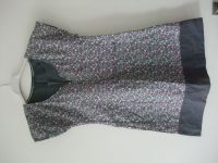 Kleid Gr. 134 grau Blumenprint - Marc O'Polo - 28,00 € Münster (Westfalen) - Centrum Vorschau