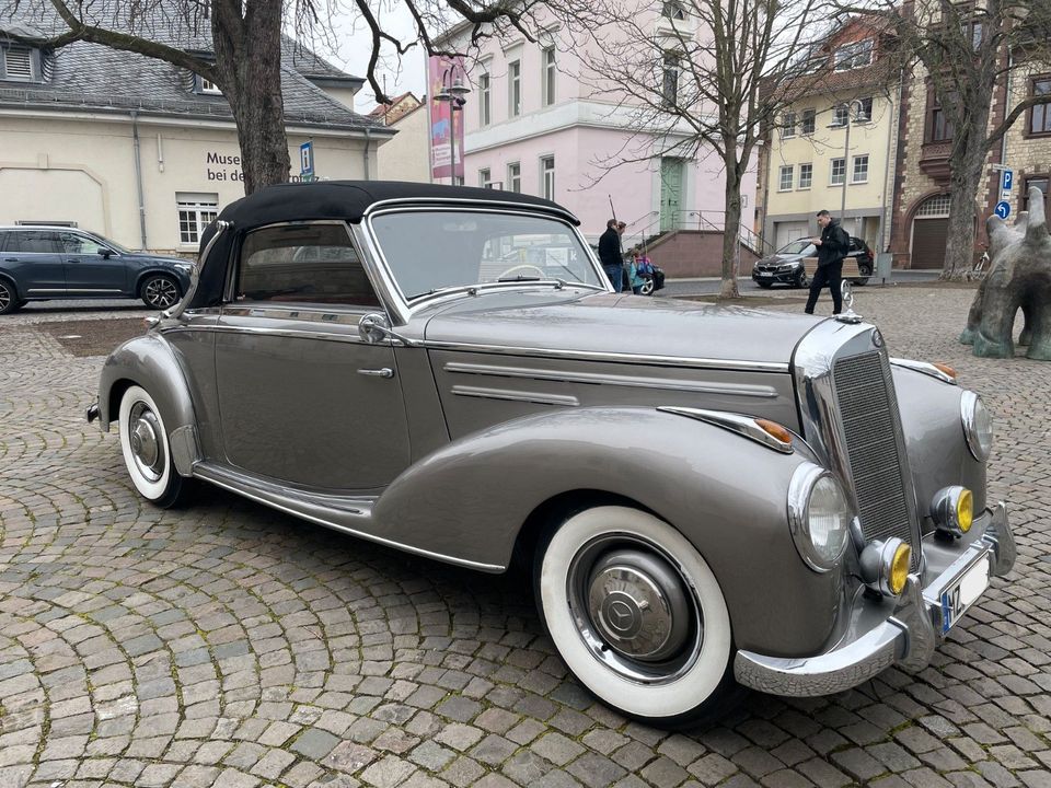 Mercedes-Benz 220 A Cabrio aus Sammlung / Restauriert in Bingen