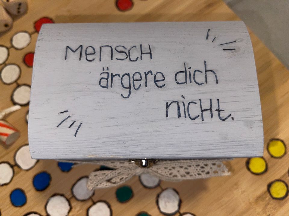 Spiel: Mensch ärgere Dich nicht Holz Handmade Kinder Senioren in Bad Laer