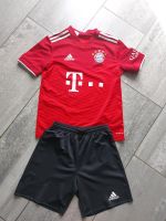 Bayern Trikot Gr. 164 mit Hose schwarz Baden-Württemberg - Ravensburg Vorschau