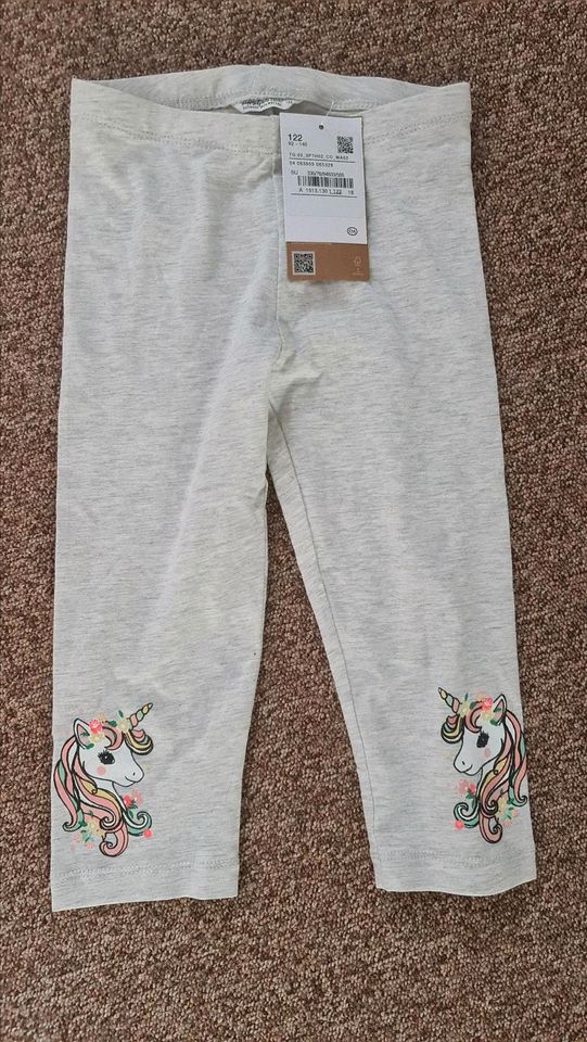 C&A * Gr. 122 * neu mit Etikett * Capri * kurze Leggings * in Berlin