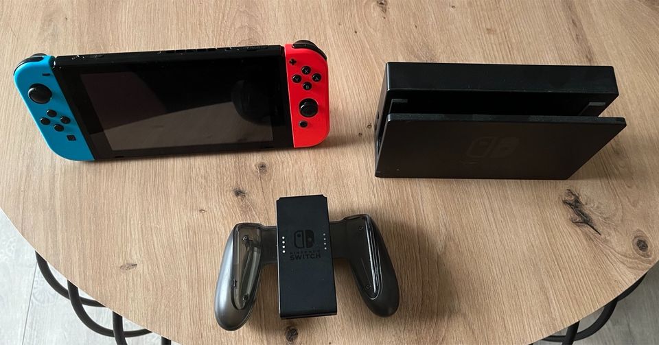 Nintendo Switch in Neulußheim