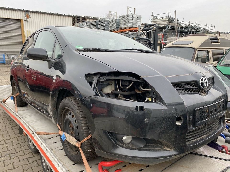 SCHLACHTFEST Toyota AURIS Ersatzteile Gebrauchtteile köln in Köln