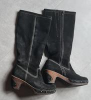 Kniehohe Stiefel in Wildlederoptik Berlin - Spandau Vorschau