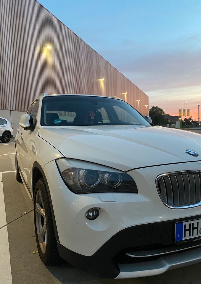 Verkaufe/Tausche mein BMW x1 gegen ein gleichwertiges Fahrzeug in Hamburg