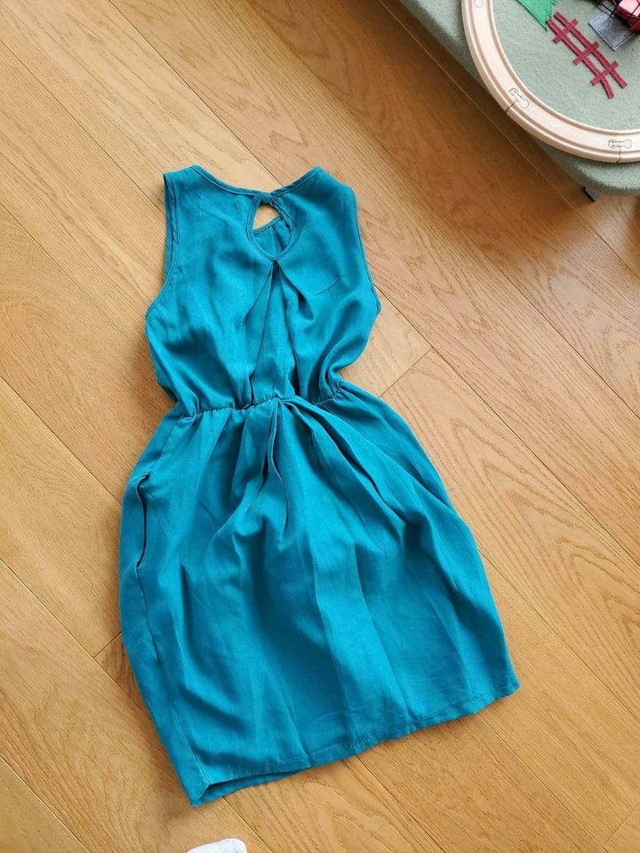 Ballonkleid Cocktailkleid kurzes Kleid türkis Größe 34 in Röhrmoos