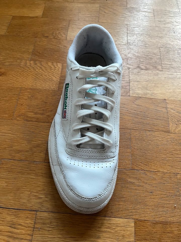 Reebok classic Größe 42 fast neu in Köln