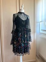 Schwarzes Kleid / Blumen / Orsay / Größe 38 Bayern - Arberg Vorschau