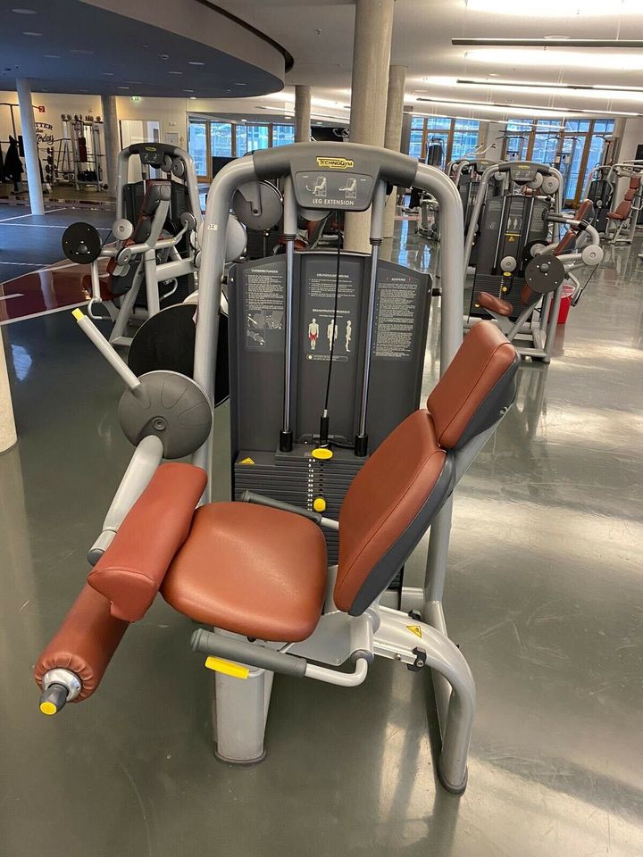 Technogym Selection Line, 30pcs, FULL PARK in Langenfeld