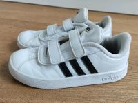 Adidas Sportschuhe, Turnschuhe, weiß, Kinder, Größe 27 Nordrhein-Westfalen - Rietberg Vorschau