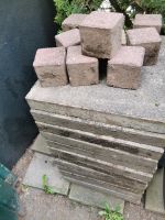 13 Betonplatten 40x40 und 10 kleine Steine Sachsen-Anhalt - Elsteraue Vorschau