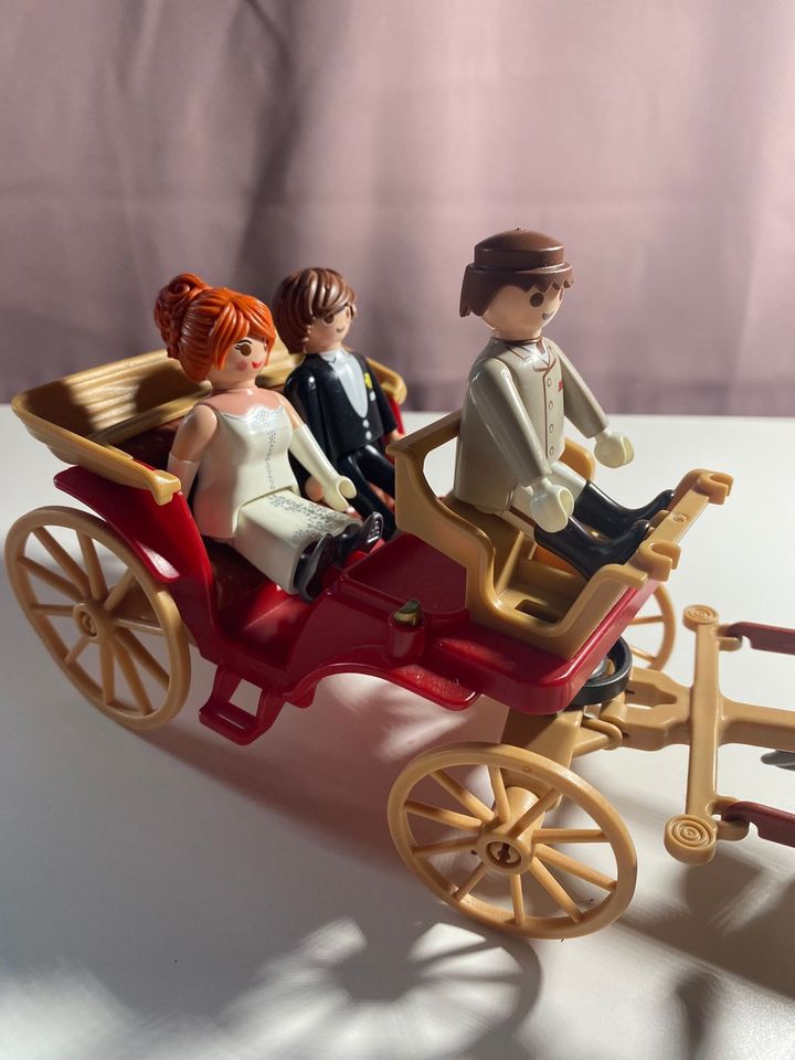 Playmobil Hochzeitskutsche mit Brautpaar und Chauffeur in Bielefeld